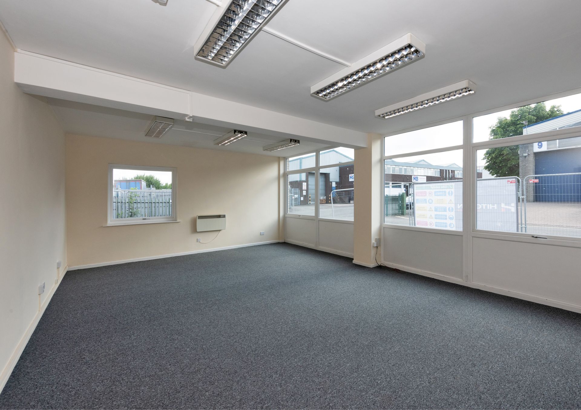 Corngreaves Trading Estate, Cradley Heath photo 5